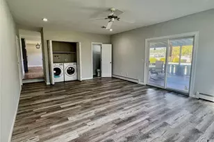 71 Loop Dr, Sayville, NY 11782 - Photo 17