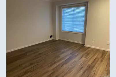 389 Clubhouse Court #457, Coram, NY 11727 - Photo 7