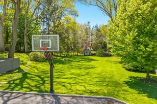 1 Dundee Rd, Larchmont, NY 10538 - Photo 47