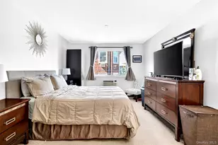 24 Carhart Ave, White Plains, NY 10605 - Photo 23