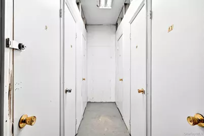 24 Carhart Avenue #211, White Plains, NY 10605 - Photo 33