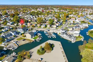 2441 Archer St, Seaford, NY 11783 - Photo 5