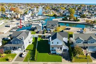 2441 Archer St, Seaford, NY 11783 - Photo 5