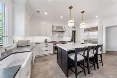 56 Park Avenue, Larchmont, NY 10538 - Photo 15