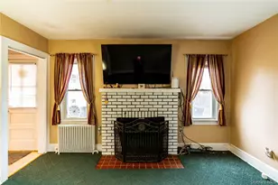 32 Arnold Blvd, Poughkeepsie, NY 12603 - Photo 5