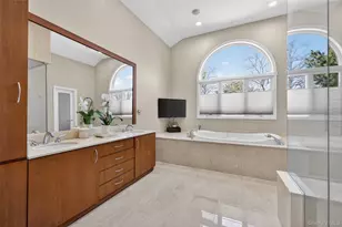 9 St Lawrence Pl, Jericho, NY 11753 - Photo 15