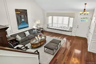 9 St Lawrence Pl, Jericho, NY 11753 - Photo 3