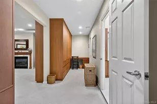 9 St Lawrence Pl, Jericho, NY 11753 - Photo 17