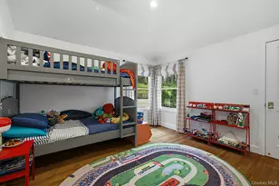 6 Greatmeadow Rd, Locust Valley, NY 11560 - Photo 31