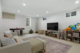 6 Greatmeadow Rd, Locust Valley, NY 11560 - Photo 35