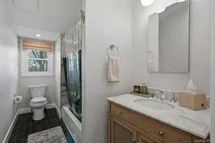 6 Greatmeadow Rd, Locust Valley, NY 11560 - Photo 33