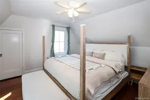 60 Roosevelt Ave, Glen Head, NY 11545 - Photo 13