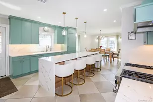 60 Roosevelt Ave, Glen Head, NY 11545 - Photo 5