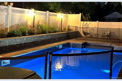 60 Roosevelt Avenue, Glen Head, NY 11545 - Photo 21