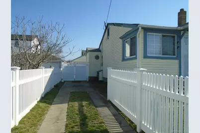12 North Boulevard, East Rockaway, NY 11518 - Photo 3