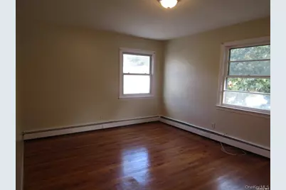 [Address not provided], Lynbrook, NY 11563 - Photo 9