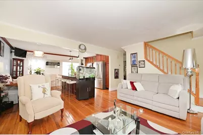 75 Beebe Avenue, Hempstead, NY 11550 - Photo 3