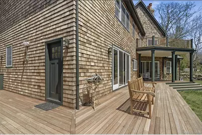 9 Locust Woods Drive, Shelter Island, NY 11964 - Photo 7