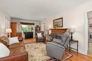 84 Earl St, Westbury, NY 11590 - Photo 11