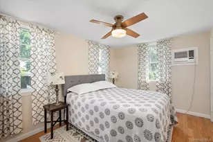 84 Earl St, Westbury, NY 11590 - Photo 17