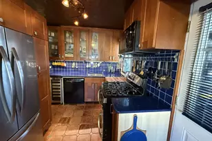 78-36 269th St, Floral Park, NY 11040 - Photo 5