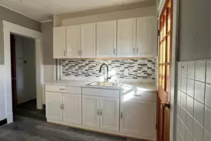 9 Elizabeth St, Port Jervis, NY 12771 - Photo 3