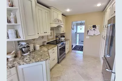 3421 Turf Road, Oceanside, NY 11572 - Photo 35