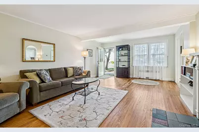 1 Prospect Drive N, Huntington, NY 11746 - Photo 9