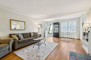 1 Prospect Dr N, Huntington, NY 11746 - Photo 9