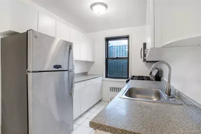 411 Bronx River Road #7F, Yonkers, NY 10704 - Photo 11