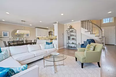 5 Sea Isle Landing, Glen Cove, NY 11542 - Photo 5