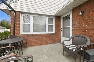 117 Terrace Ave, Floral Park, NY 11001 - Photo 31