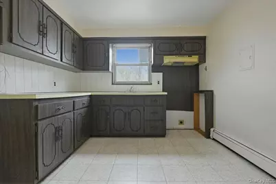 117 Terrace Avenue, Floral Park, NY 11001 - Photo 23