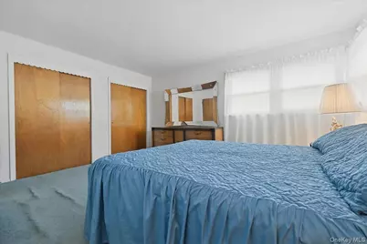 117 Terrace Avenue, Floral Park, NY 11001 - Photo 17