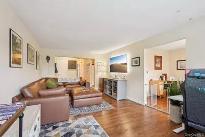 668 Sierra Vista Lane, Valley Cottage, NY 10989 - Photo 9