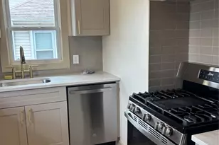 19 Garfield Pl, East Rockaway, NY 11518 - Photo 3