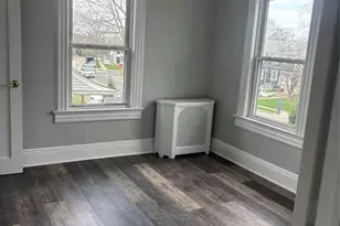 19 Garfield Pl, East Rockaway, NY 11518 - Photo 7