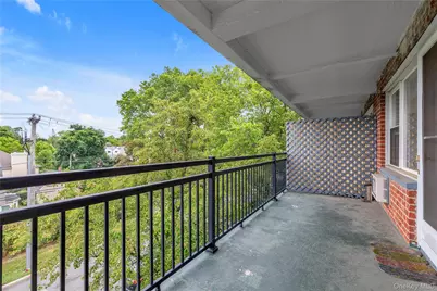 30 Stoner Avenue #3O, Great Neck, NY 11021 - Photo 11