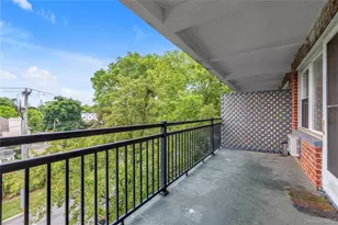30 Stoner Ave, Great Neck, NY 11021 - Photo 11