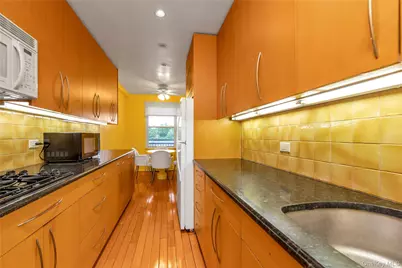30 Stoner Avenue #3O, Great Neck, NY 11021 - Photo 1