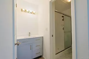 25 Pierces Rd, Newburgh, NY 12550 - Photo 15