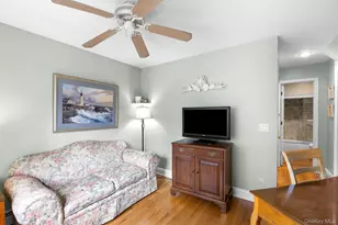 39 Bayview Ave, Bayport, NY 11705 - Photo 5