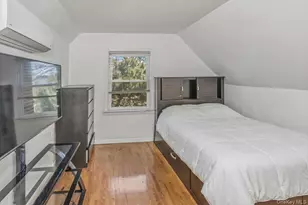 132 Wardwell Rd, Mineola, NY 11501 - Photo 19