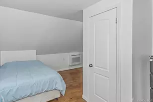 132 Wardwell Rd, Mineola, NY 11501 - Photo 21