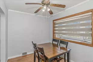 132 Wardwell Rd, Mineola, NY 11501 - Photo 7