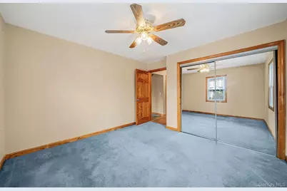 1760 Slocum Street, Hewlett, NY 11557 - Photo 11