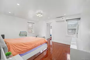 11 Baker Hill Rd, Great Neck, NY 11023 - Photo 17