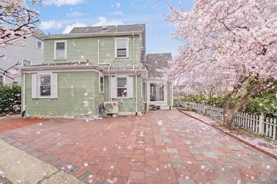 11 Baker Hill Road, Great Neck, NY 11023 - Photo 29