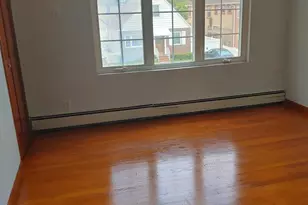 86-32 231st St, Queens Village, NY 11427 - Photo 9