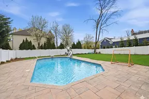 20 E Main St, Huntington, NY 11743 - Photo 19